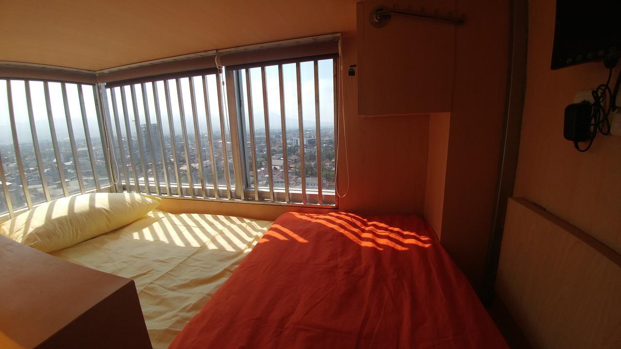 Inap At Capsule Hostel Бандунг Экстерьер фото